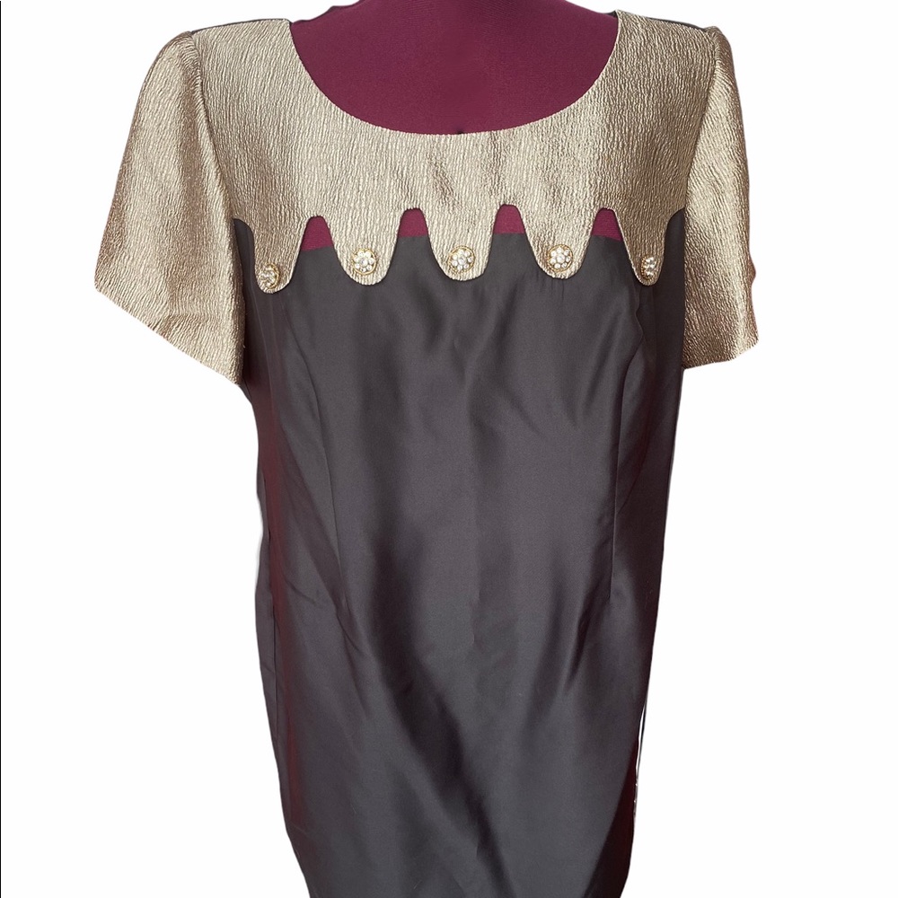 EUC Dana Kay Pretty Black and Gold Short Sleeve Dress in Size 20W